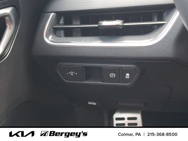 Certified 2025 Kia K4 GT-Line Turbo FWD image 27