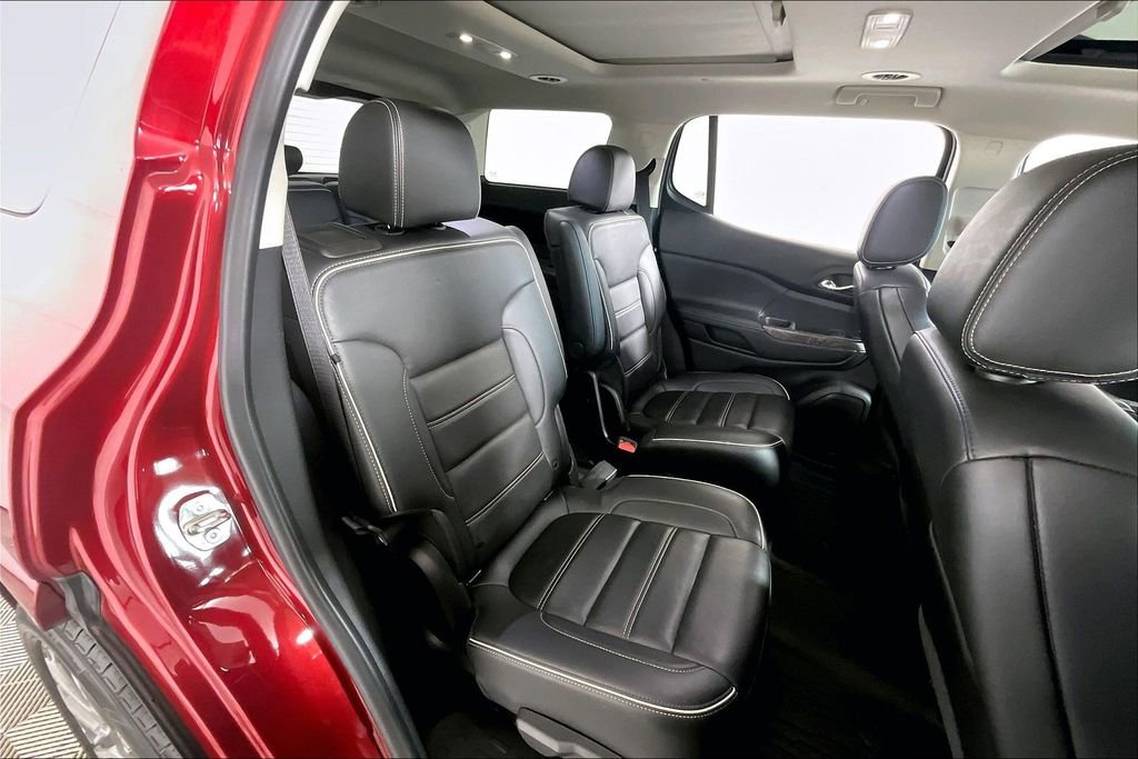 Used 2021 GMC Acadia Denali w/ Denali Ultimate Package image 27