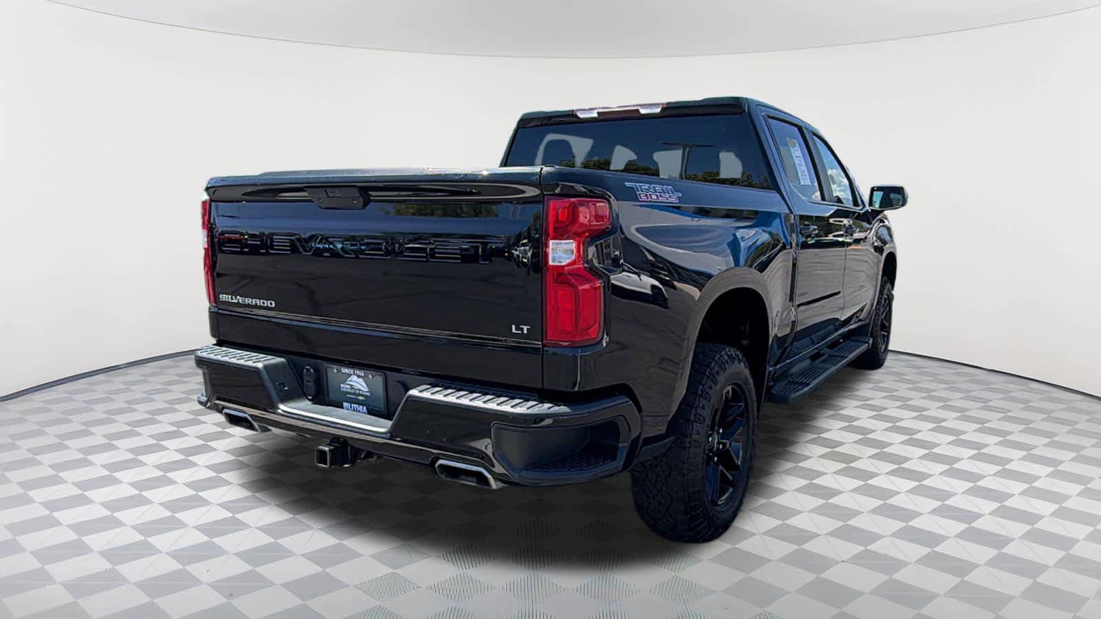 Used 2021 Chevrolet Silverado 1500 LT Trail Boss AWD/4WD image 5