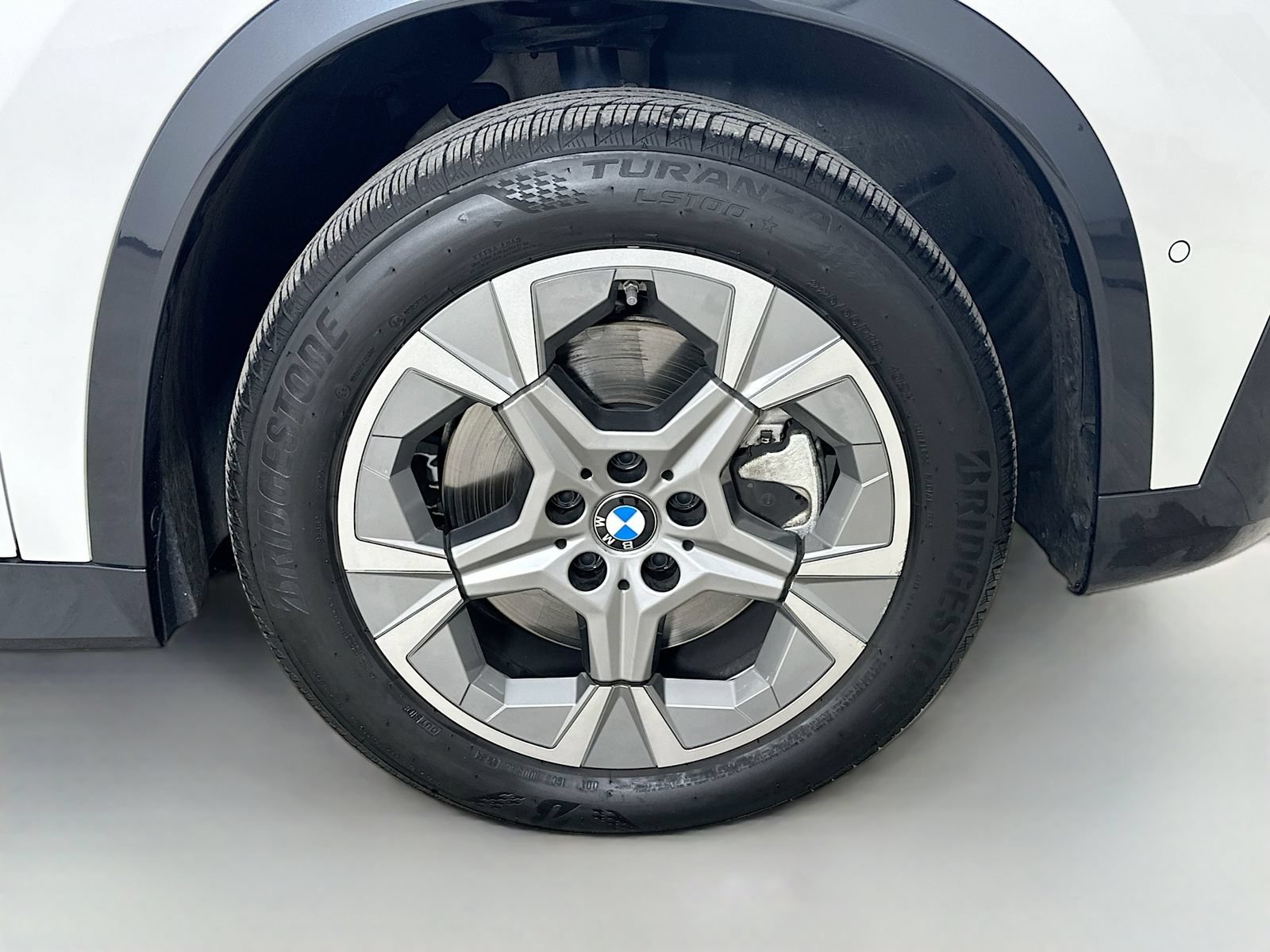 Used 2025 BMW X1 xDrive28i AWD/4WD image 10