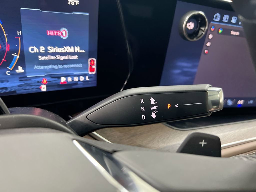 New 2026 Chevrolet Suburban High Country image 18