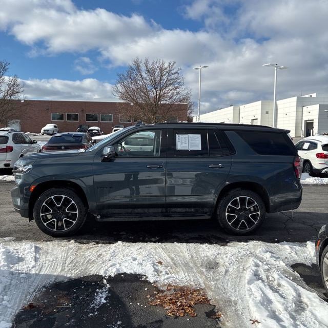 Used 2021 Chevrolet Tahoe RST w/ Luxury Package image 3