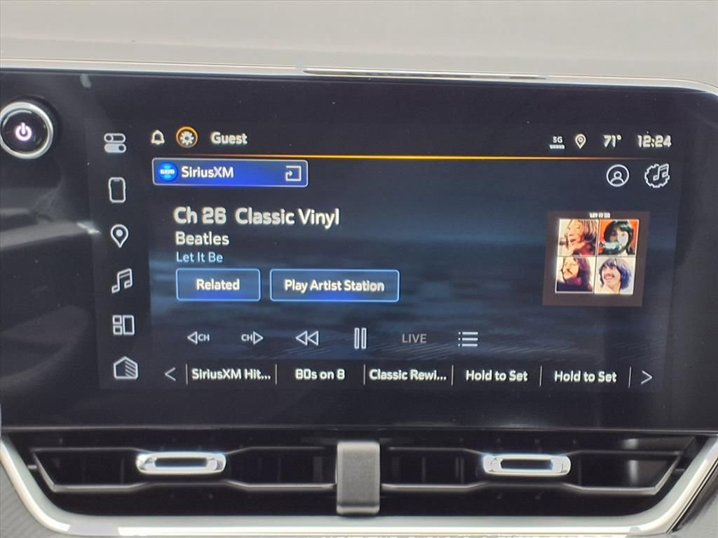 New 2026 Chevrolet Equinox LT w/ Convenience Package II image 12