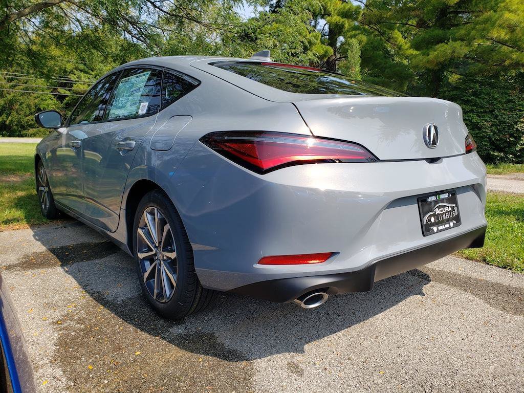 New 2026 Acura Integra FWD image 3