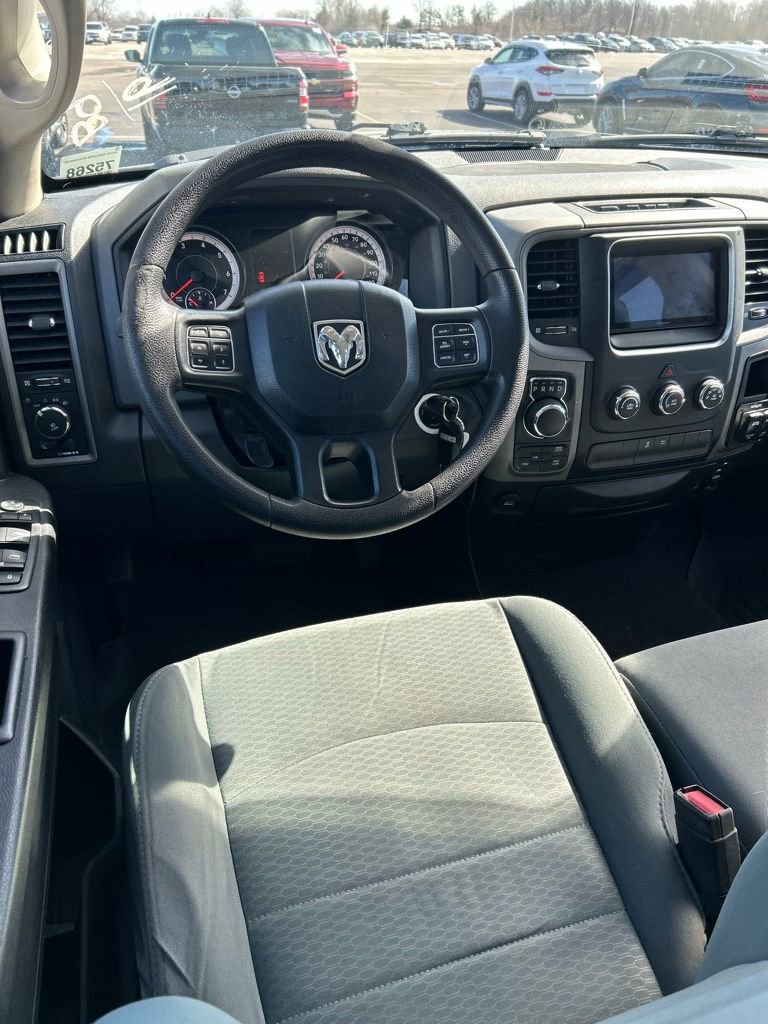 Used 2016 RAM 1500 Express w/ Popular Equipment Group image 4