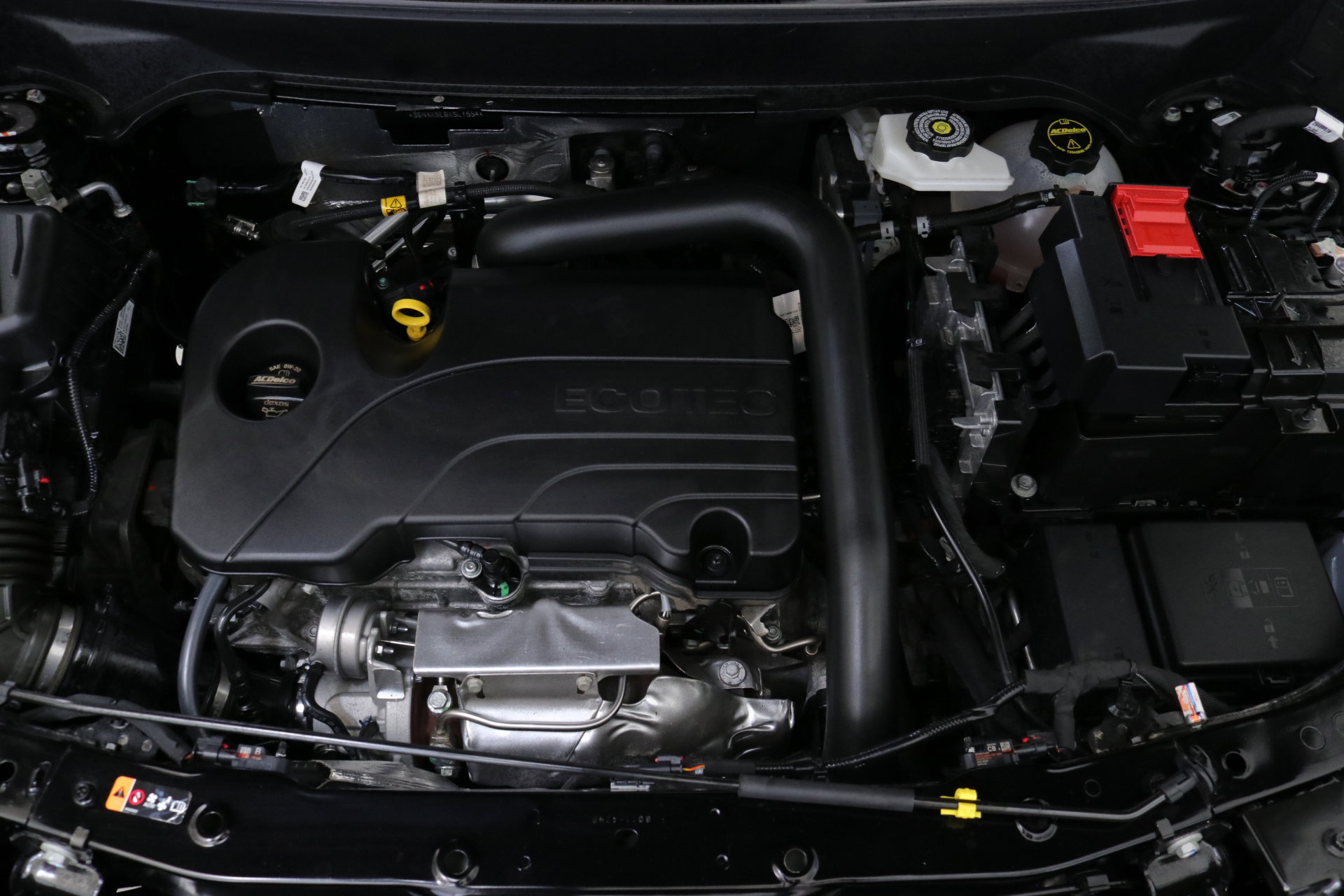 Used 2025 Chevrolet Equinox ACTIV w/ Safety and Technology Package image 31