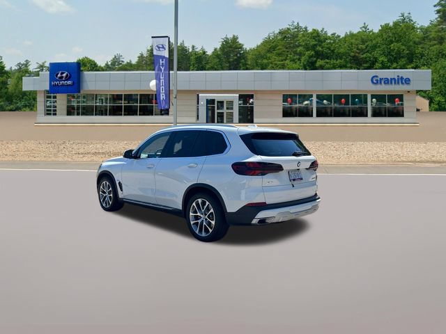Used 2026 BMW X5 xDrive40i AWD/4WD image 9