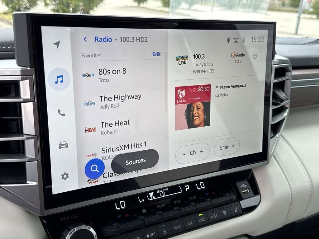 Used 2025 Toyota Sequoia Capstone image 23