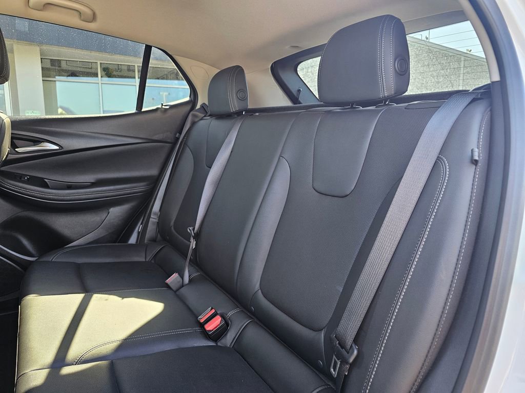 Used 2024 Buick Encore GX Sport Touring AWD/4WD image 14