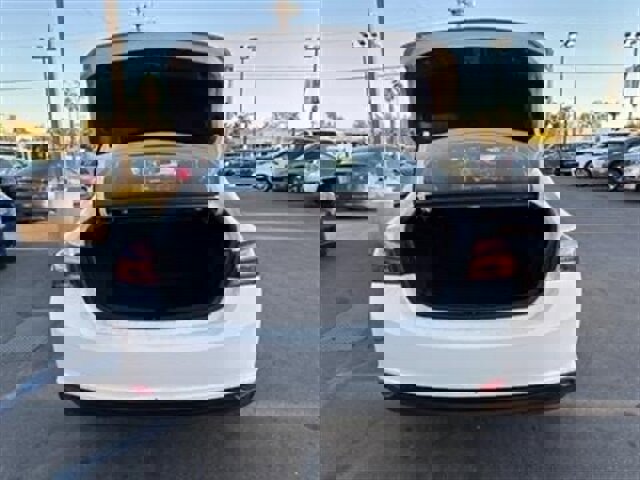 Used 2022 Chevrolet Malibu LT image 9