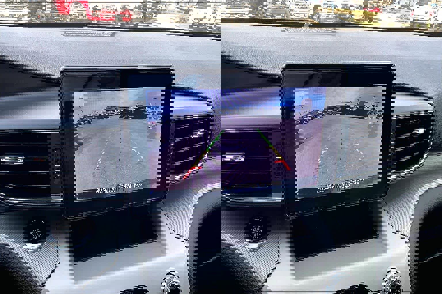 Used 2022 Ford Explorer XLT w/ Equipment Group 202A image 27