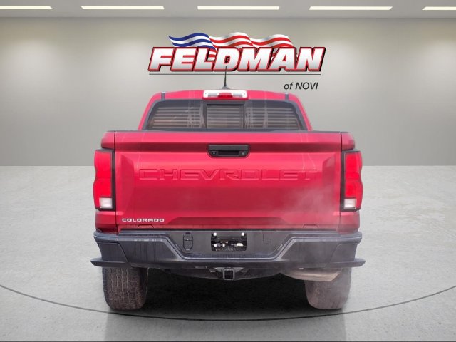 Used 2023 Chevrolet Colorado Z71 w/ Z71 Convenience Package 2 AWD/4WD image 4