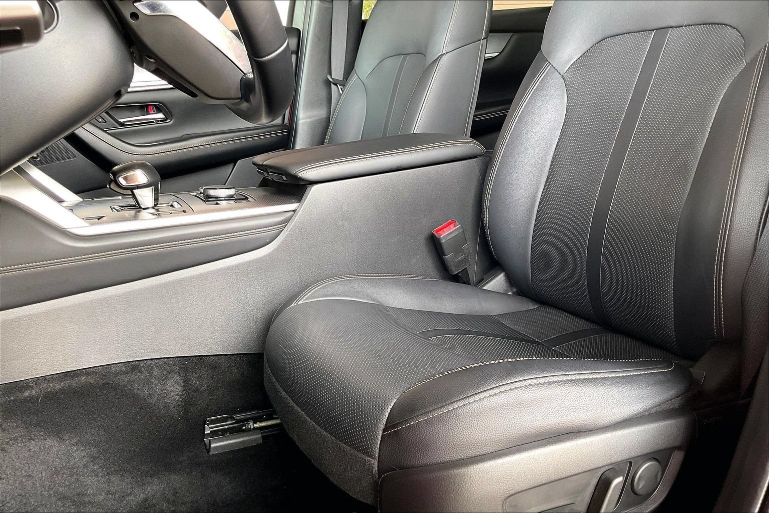 Used 2024 MAZDA CX-90 Plug-In Hybrid w/ Premium Pkg AWD/4WD image 19