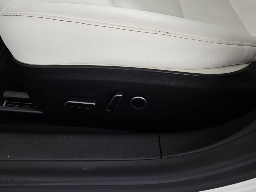 Used 2022 Tesla Model 3 Performance image 20