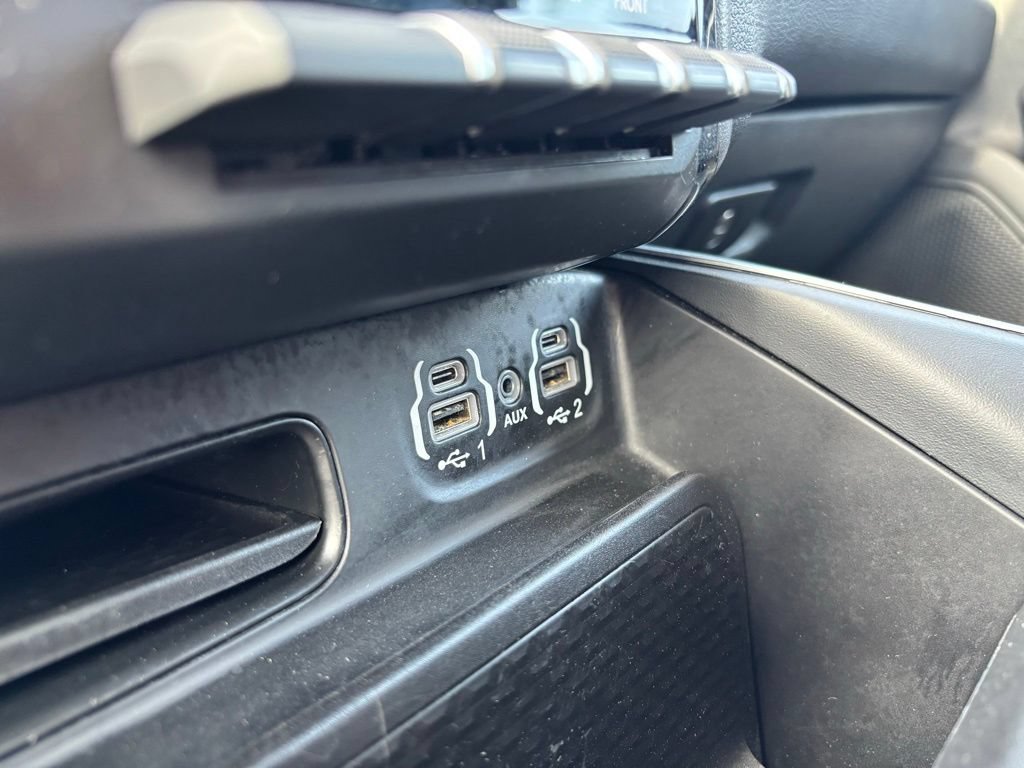 Used 2023 RAM 1500 Big Horn AWD/4WD image 26