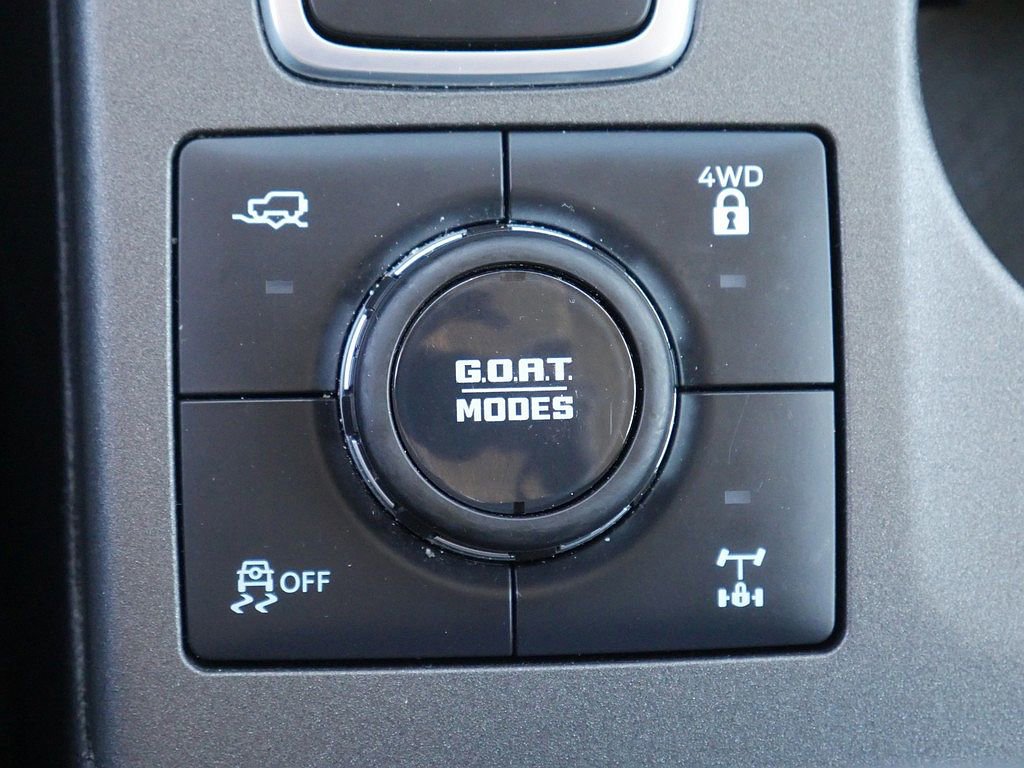 Used 2025 Ford Bronco Sport Badlands image 46