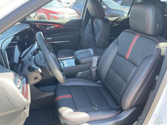 New 2026 Chevrolet Traverse RS w/ LPO, Floor Liner Package AWD/4WD image 11