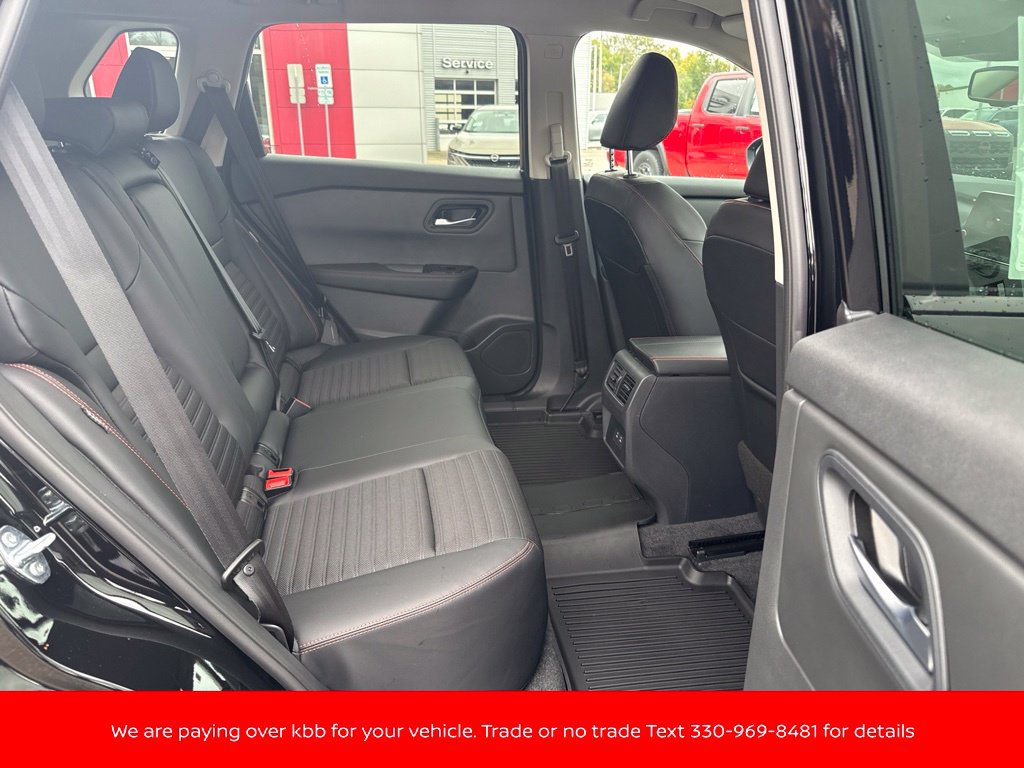 New 2027 Nissan Rogue SV w/ Rock Creek Premium Package AWD/4WD image 33