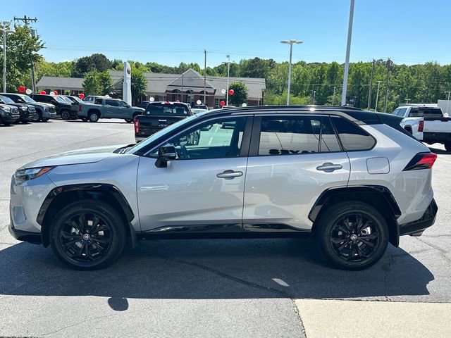 Used 2024 Toyota RAV4 XSE AWD/4WD image 6