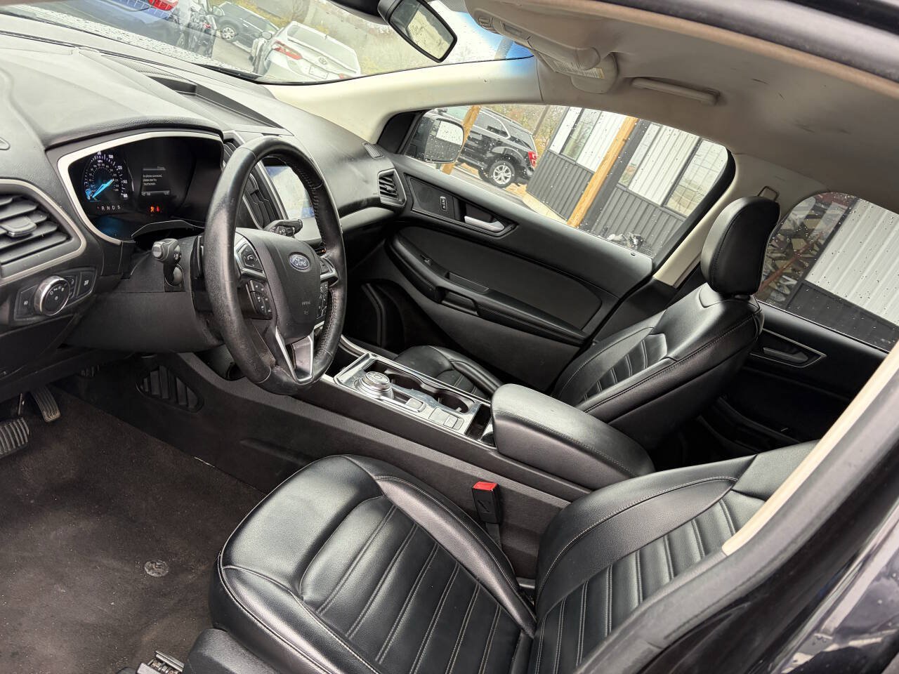 Used 2020 Ford Edge SEL AWD/4WD image 14