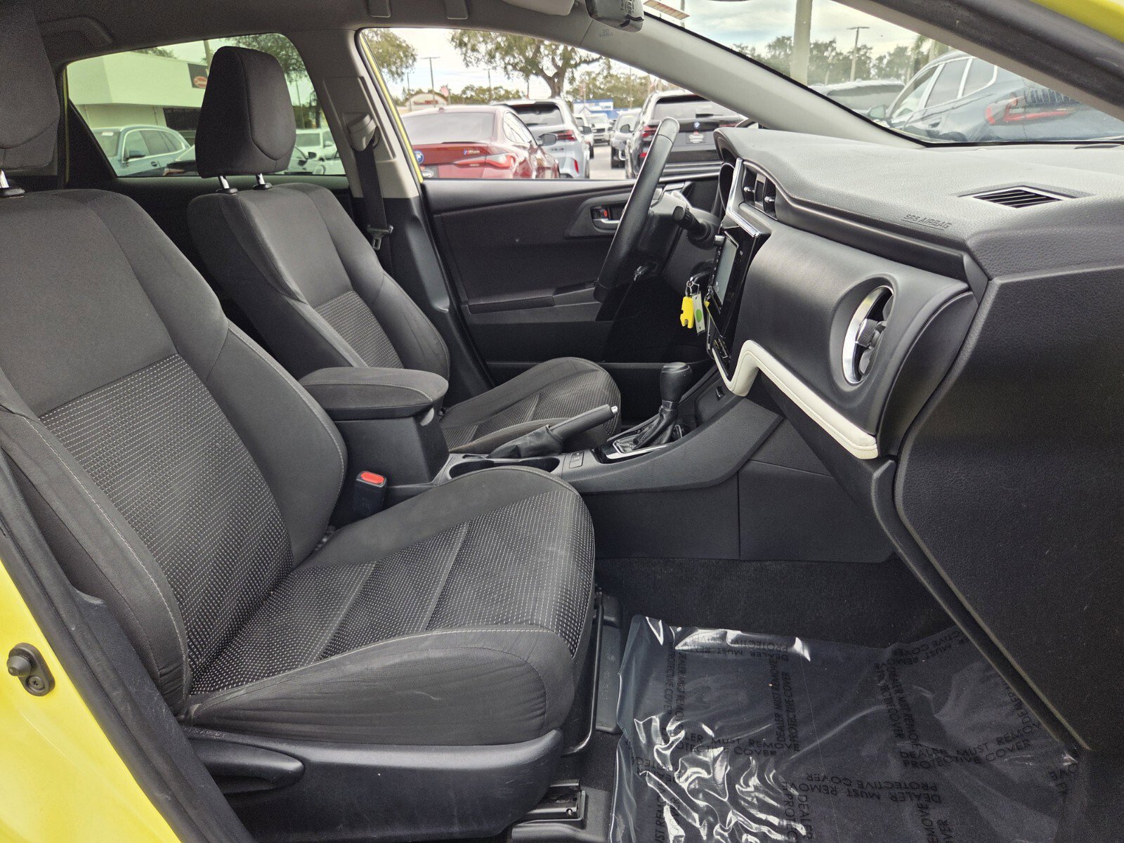 Used 2018 Toyota Corolla iM image 17