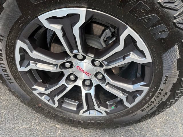 Used 2023 GMC Canyon AT4 w/ AT4 Premium Package AWD/4WD image 34