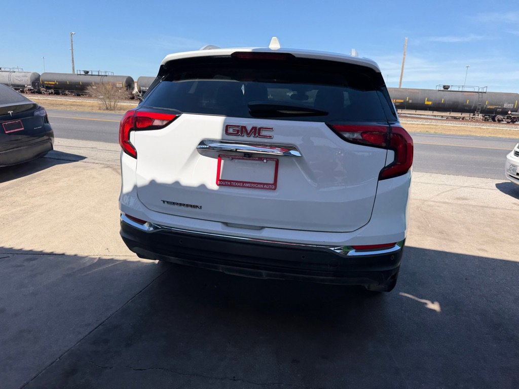 Used 2020 GMC Terrain SLT w/ Preferred Package image 19