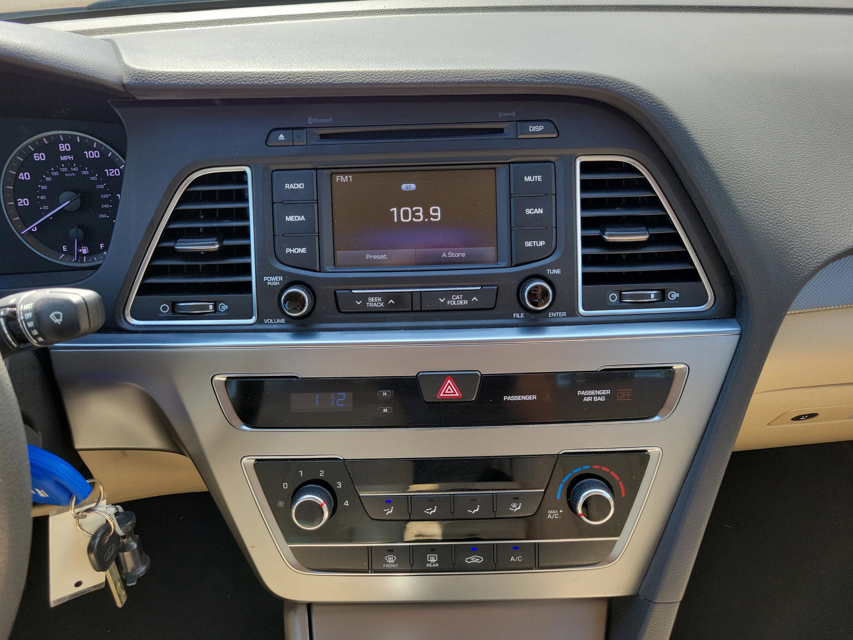 Used 2015 Hyundai Sonata SE w/ Option Group 09 image 24