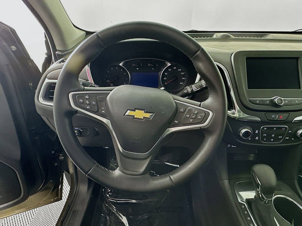 Used 2023 Chevrolet Equinox LT image 16