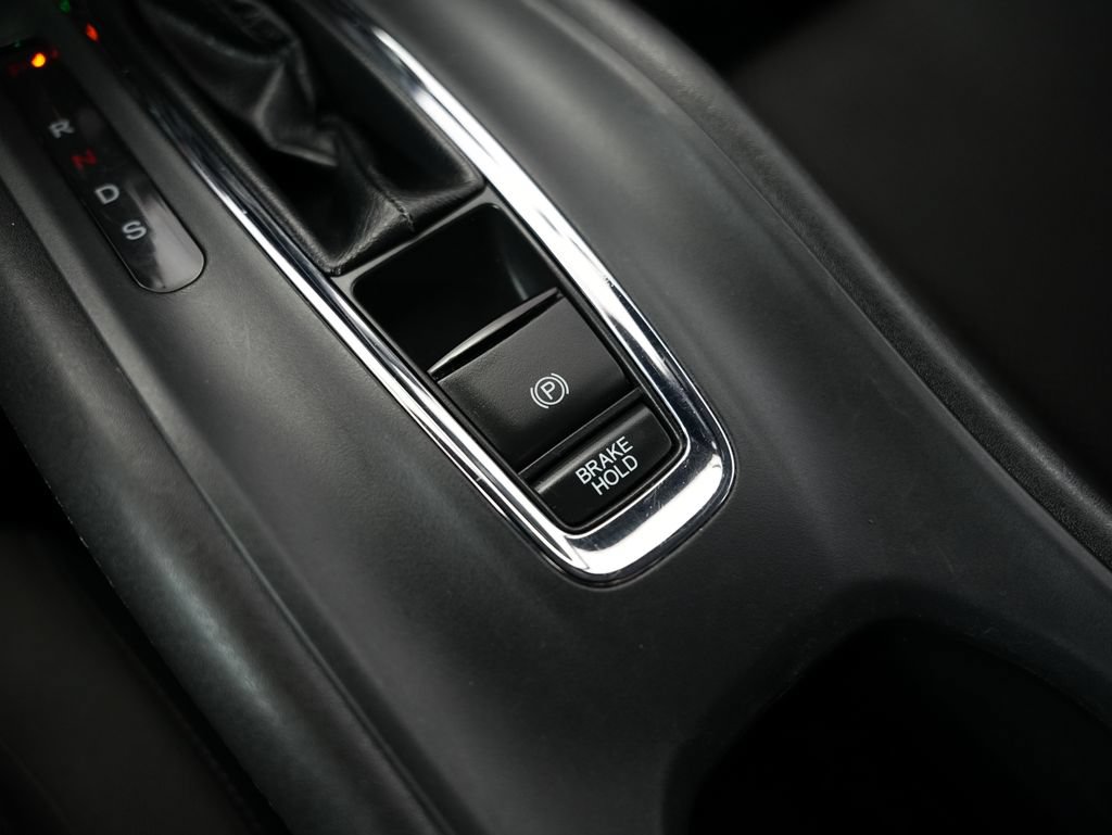 Used 2020 Honda HR-V Sport image 31