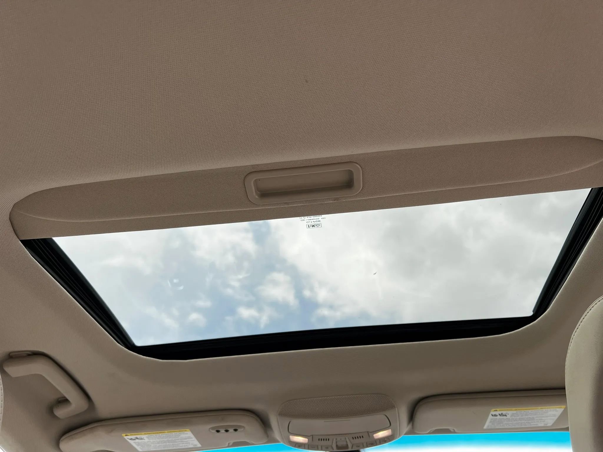 Used 2018 Lincoln MKZ Reserve w/ Luxury Package FWD image 17