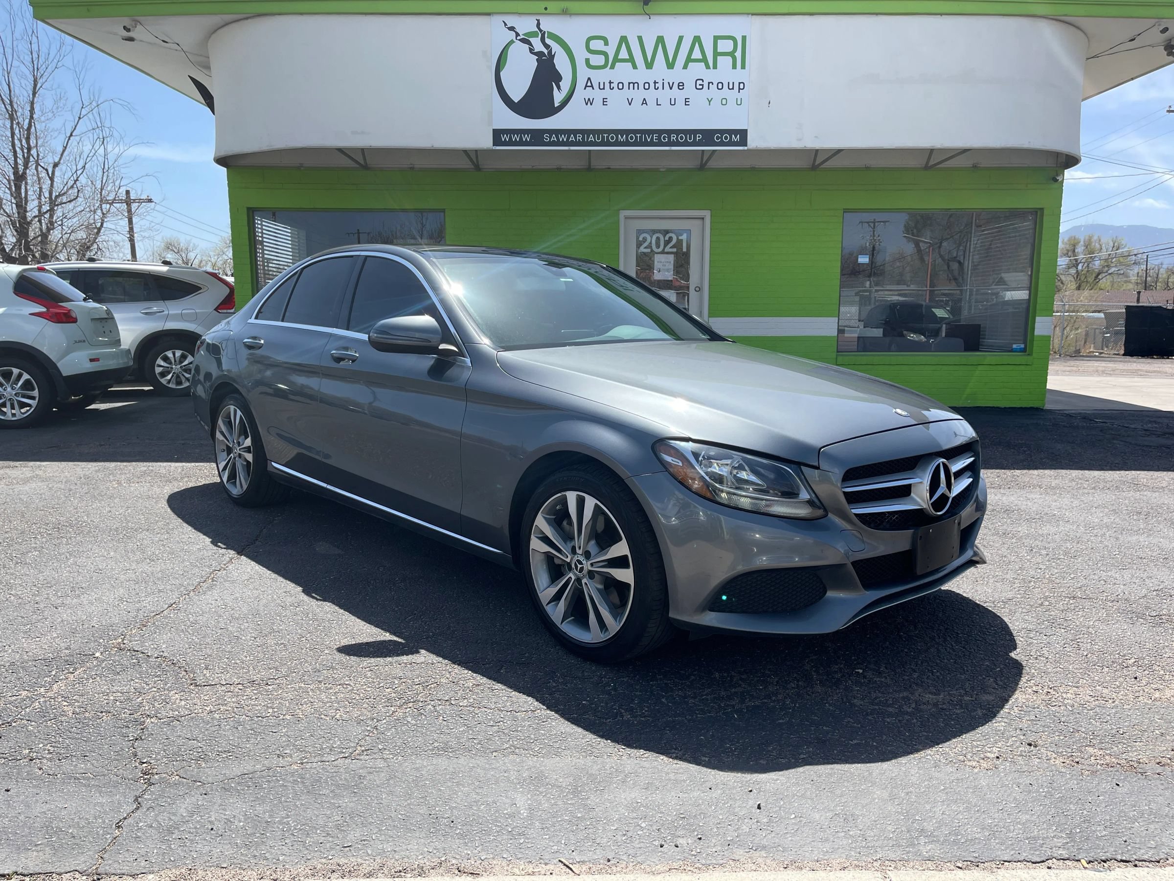 Used 2017 Mercedes-Benz C 300 4MATIC Sedan image 1
