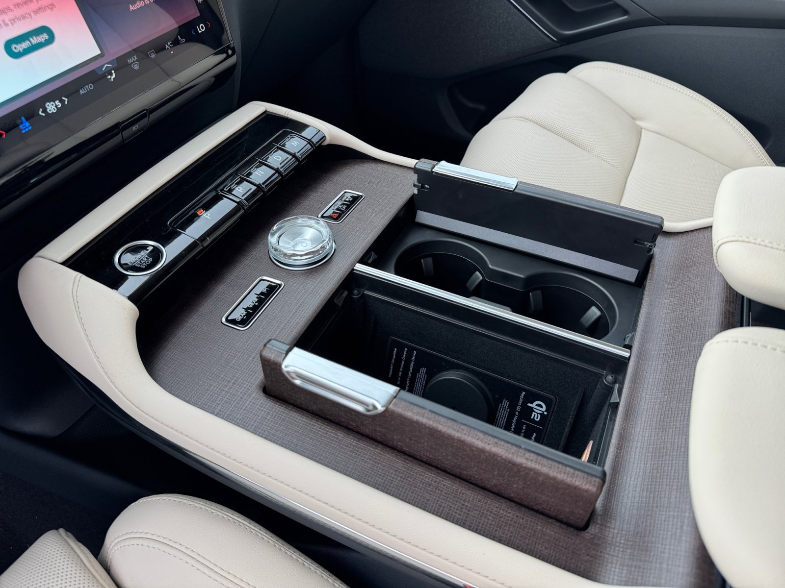 New 2027 Lincoln Navigator L Reserve AWD/4WD image 15