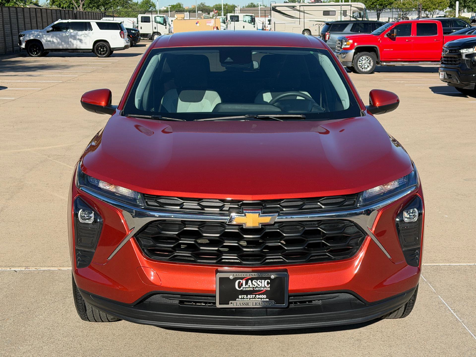 Used 2024 Chevrolet Trax LS w/ LS Convenience Package FWD image 8