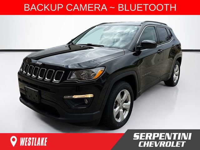 Used 2018 Jeep Compass Latitude image 1