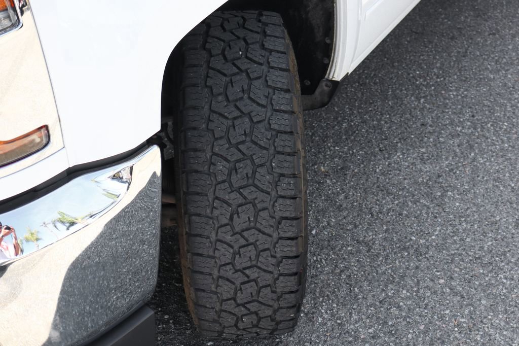 Used 2017 Chevrolet Silverado 1500 LT w/ All Star Edition AWD/4WD image 52