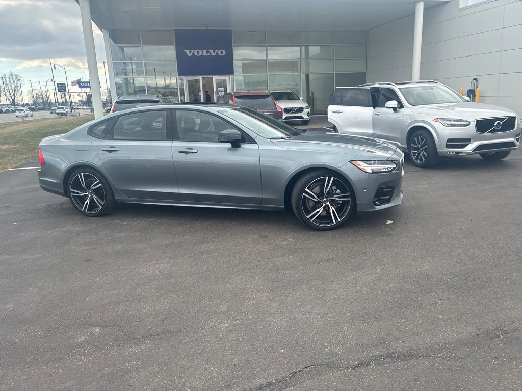 Used 2020 Volvo S90 T6 R-Design w/ Protection Package image 2