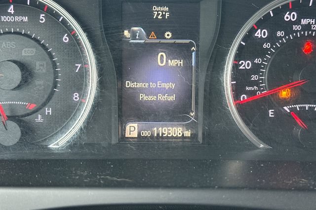 Used 2017 Toyota Camry SE FWD image 28
