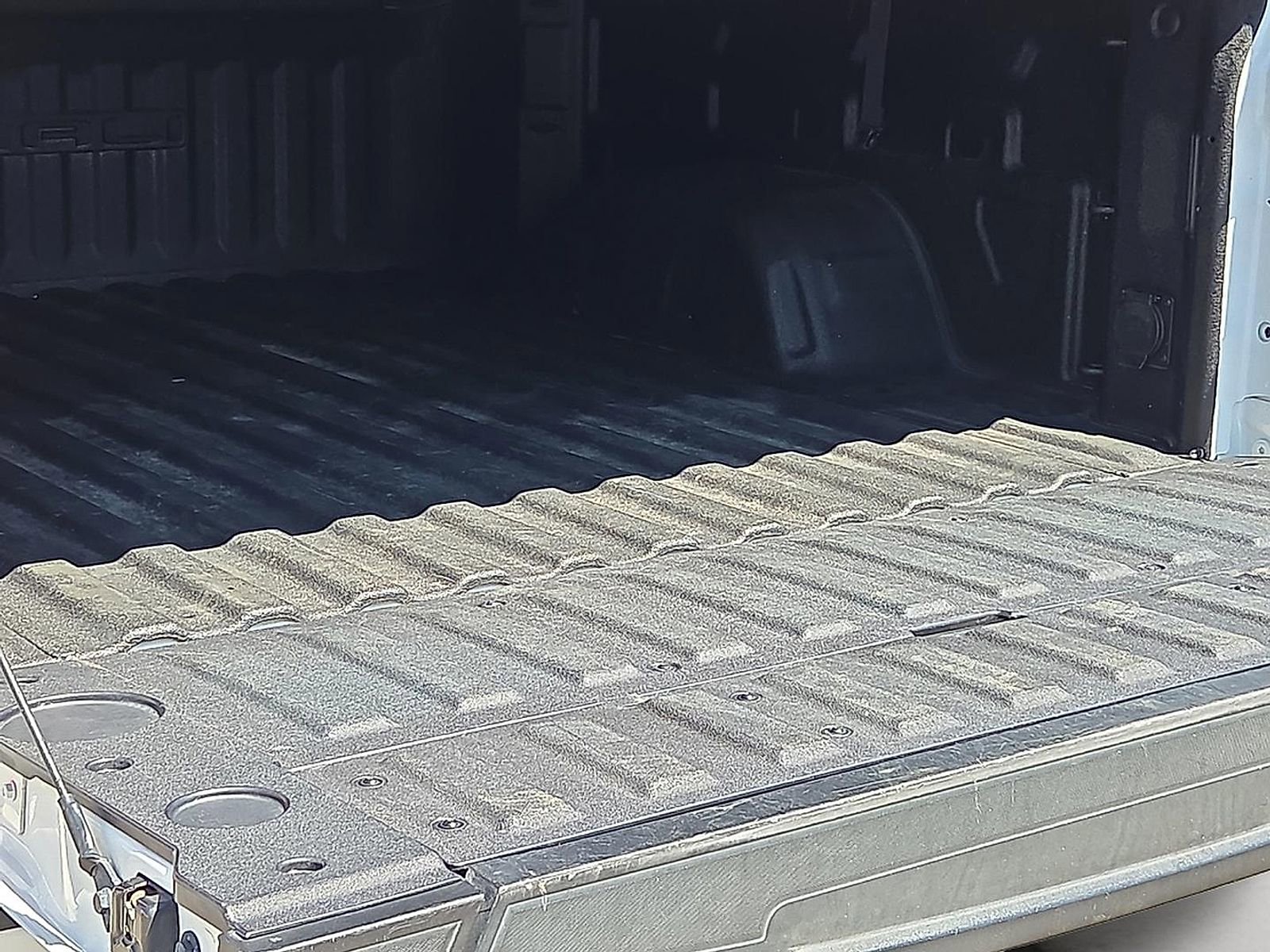 Used 2019 GMC Sierra 1500 Denali AWD/4WD image 9