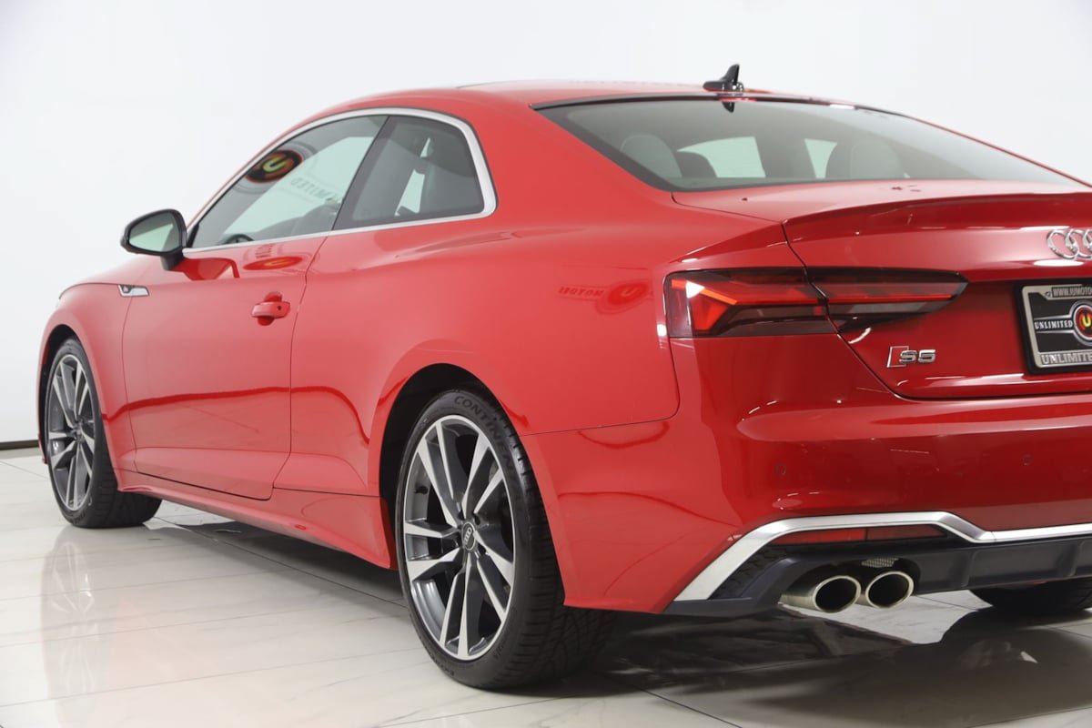 Used 2022 Audi S5 Premium Plus w/ Premium Plus AWD/4WD image 26