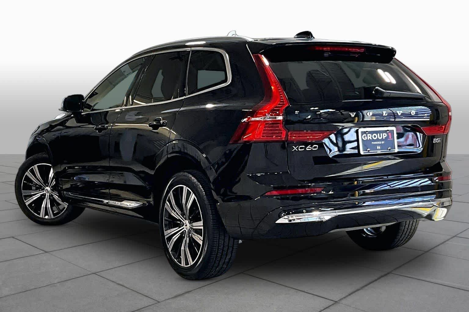Certified 2023 Volvo XC60 B5 Plus w/ Climate Package AWD/4WD image 12