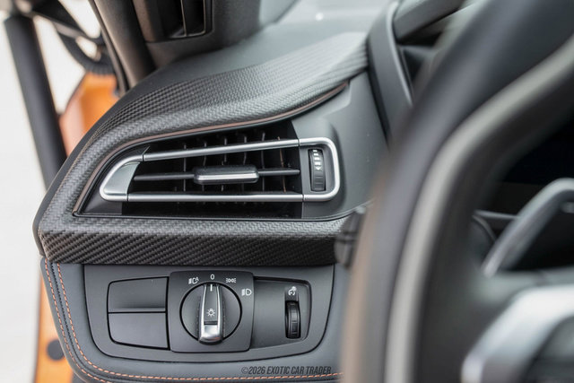 Used 2019 BMW i8 Coupe AWD/4WD image 51