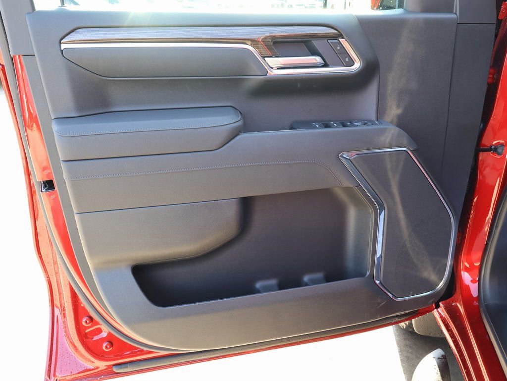 New 2026 Chevrolet Silverado 1500 RST w/ RST Select Package image 12