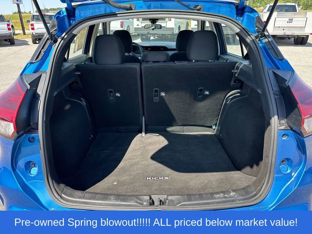 Used 2021 Nissan Kicks SV FWD image 16