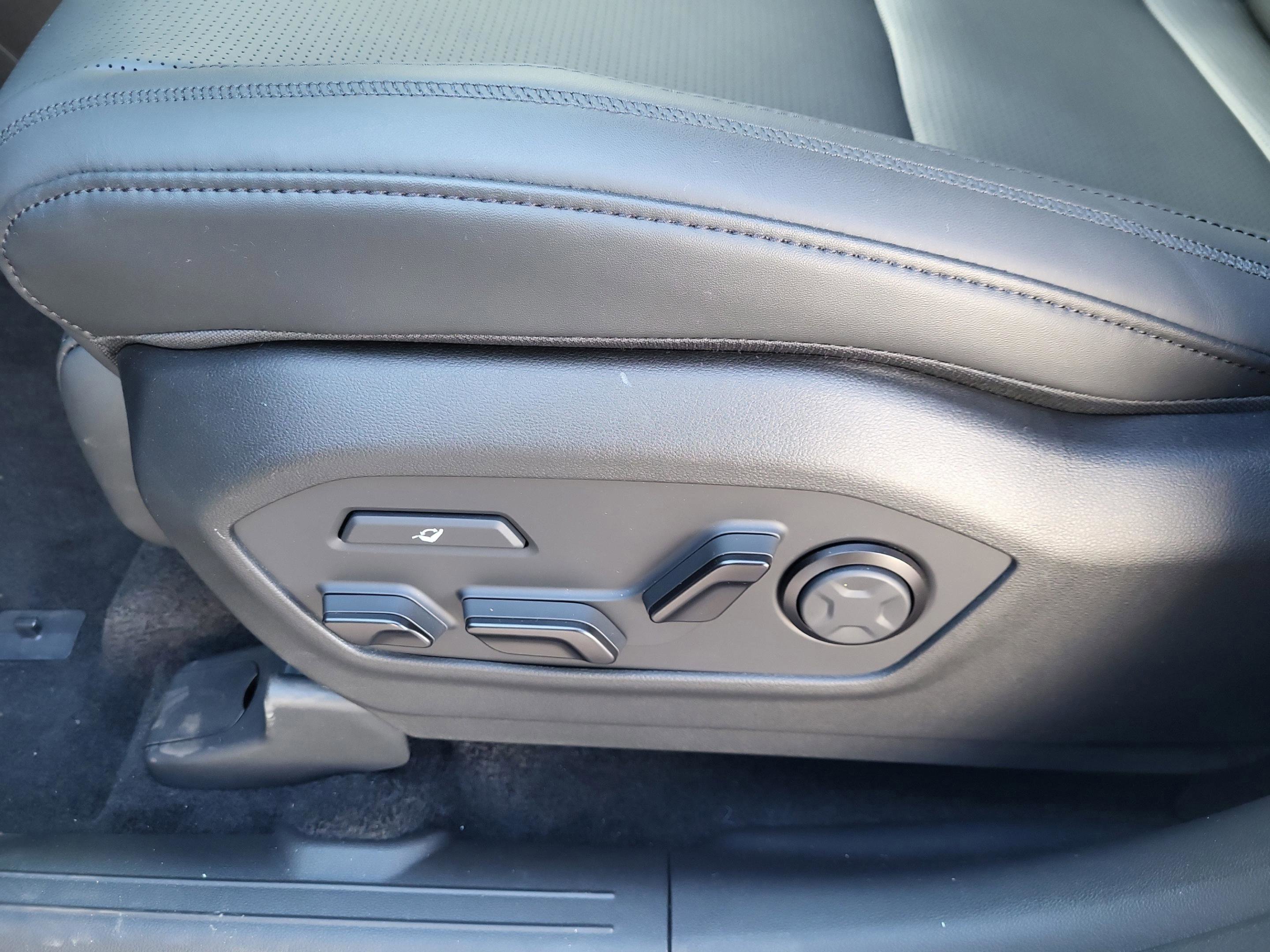 New 2026 Hyundai Santa Fe Calligraphy image 19