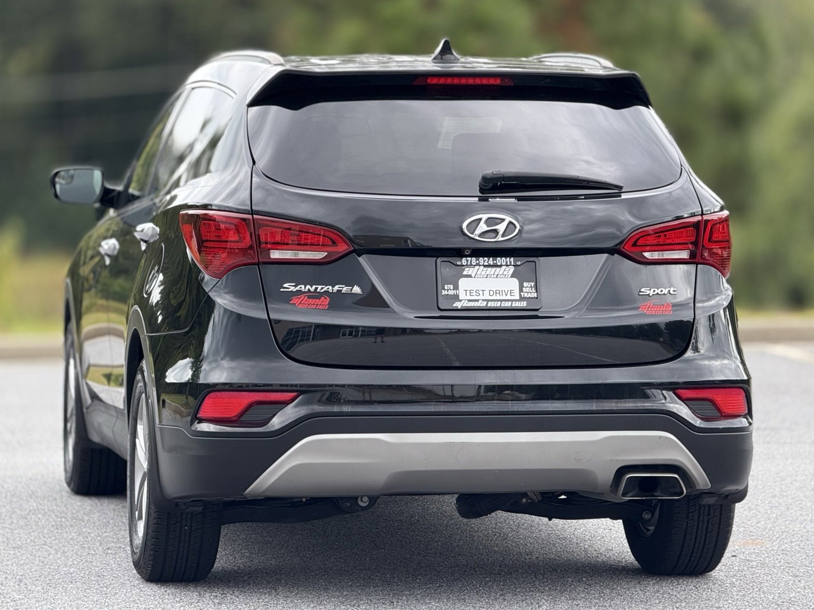 Used 2017 Hyundai Santa Fe Sport image 4