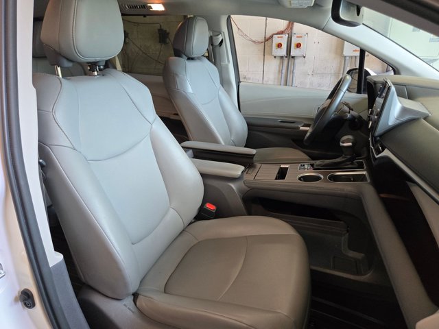 Used 2021 Toyota Sienna XLE FWD image 22