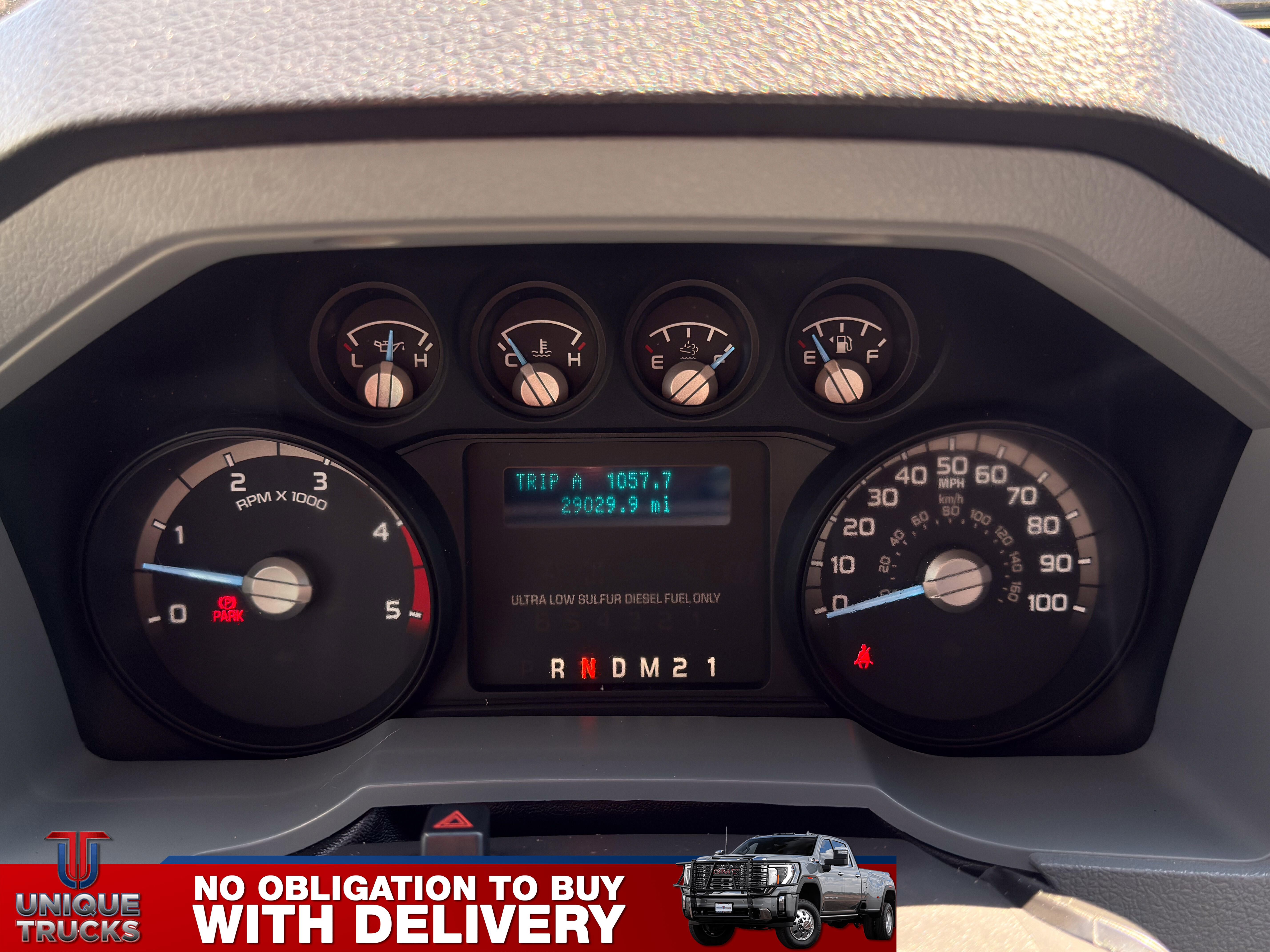 Used 2018 Ford F750 2WD Regular Cab Super Duty image 27