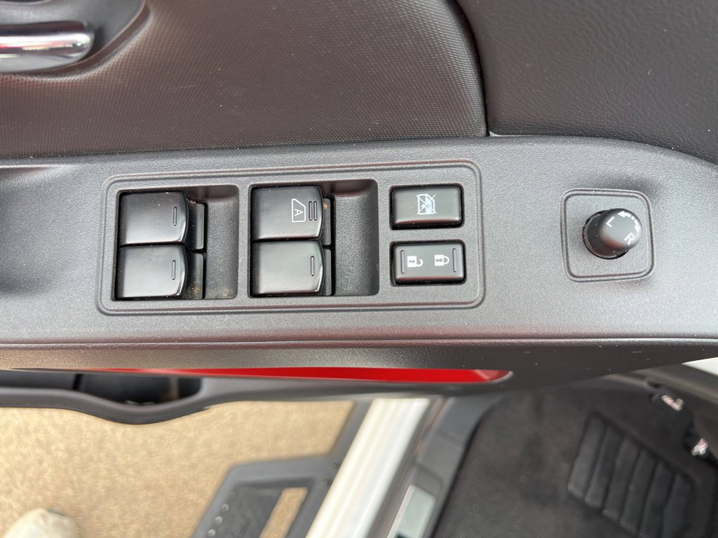 Used 2023 Nissan Frontier PRO-4X w/ Tow Package AWD/4WD image 30