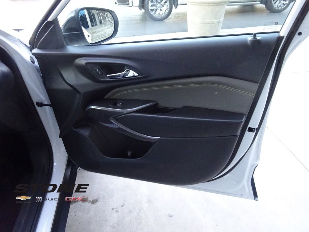 New 2026 Chevrolet Trax ACTIV FWD image 29